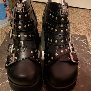 Demonia Scene 30 Boots